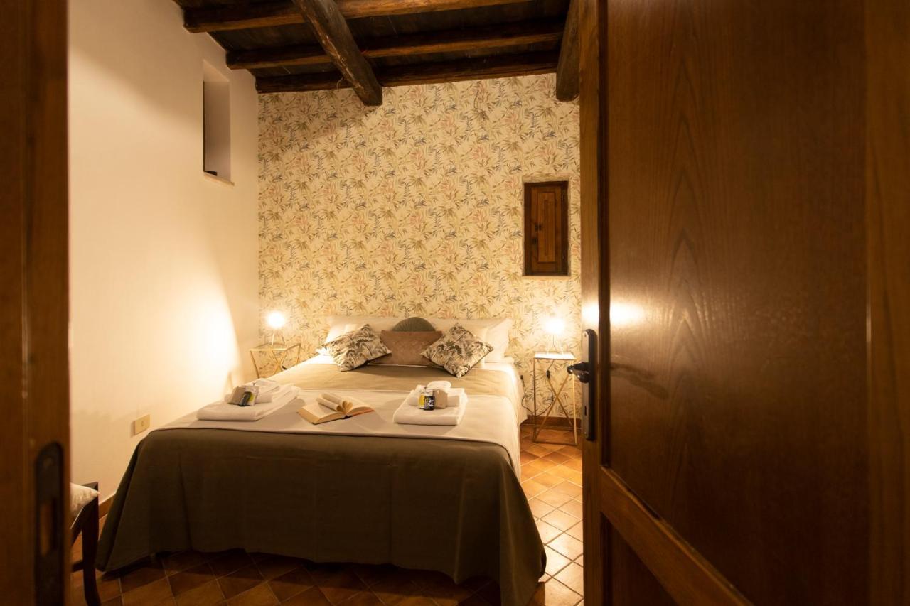 Theatrum Domus Pompei Apartment Rome Bagian luar foto